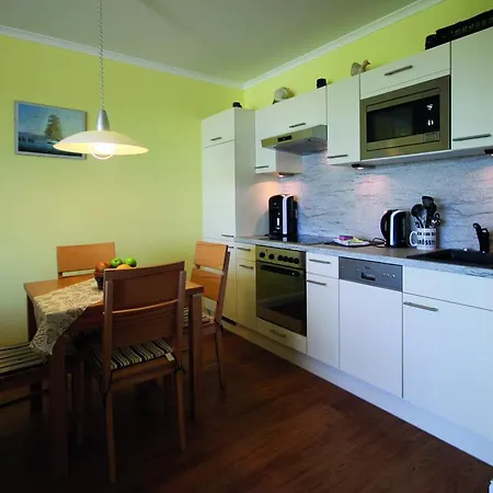 Apartment Bernstein *