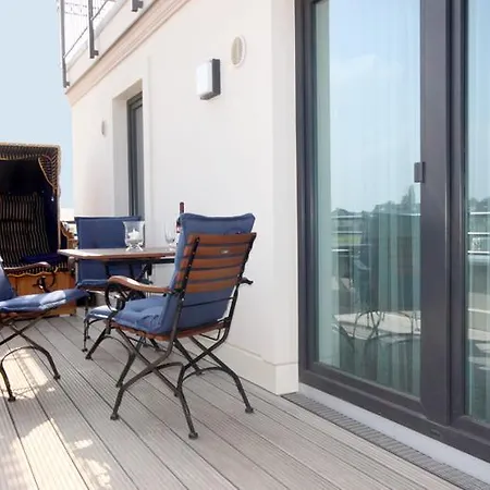 Bernstein Apartment *